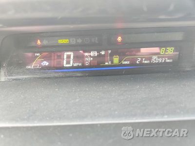 Zdjęcie 9 z 13 samochodu: 2012 TOYOTA PRIUS V VIN:JTDZN3EU1C3146948 - miniatura