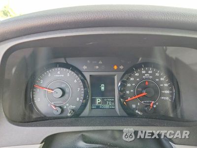 Zdjęcie 9 z 13 samochodu: 2015 TOYOTA SIENNA LE VIN:5TDKK3DC4FS583994 - miniatura