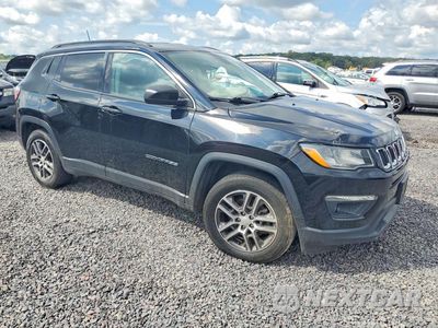 Czwarte zdjęcie samochodu z boku: 2017 JEEP COMPASS LATITUDE VIN:3C4NJCBB1HT632975 - miniatura