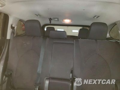 Zdjęcie 10 z 13 samochodu: 2020 TOYOTA HIGHLANDER LE VIN:5TDBZRBHXLS502764 - miniatura