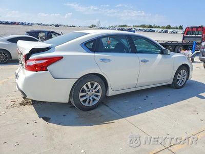 Trzecie zdjęcie samochodu z tyłu: 2016 NISSAN ALTIMA 2.5 S VIN:1N4AL3AP0GN313576 - miniatura