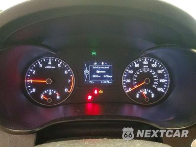 Zdjęcie 9 z 13 samochodu: 2017 KIA OPTIMA EX VIN:5XXGU4L34HG143334 - miniatura
