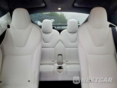 Zdjęcie 10 z 13 samochodu: 2018 TESLA MODEL X VIN:5YJXCBE2XJF089428 - miniatura