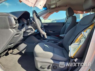 Zdjęcie 7 z 13 samochodu: 2022 HYUNDAI IONIQ SE VIN:KMHC75LC2NU266319 - miniatura