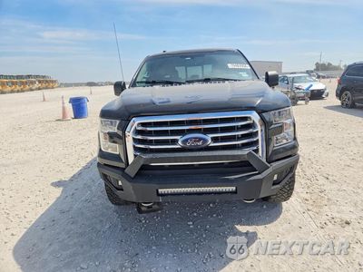 Piąte zdjęcie samochodu w środku: 2017 FORD F150 SUPERCREW VIN:1FTEW1E87HKD21056 - miniatura