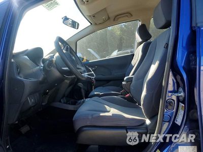 Zdjęcie 7 z 12 samochodu: 2013 HONDA FIT VIN:JHMGE8H34DC022907 - miniatura