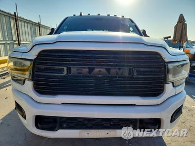 Piąte zdjęcie samochodu w środku: 2021 RAM 2500 LARAMIE VIN:3C6UR5NL8MG524352 - miniatura