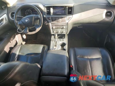 Zdjęcie 8 z 12 samochodu: 2017 NISSAN PATHFINDER SL VIN:5N1DR2MM4HC904357 - miniatura