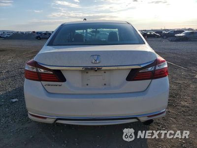 Zdjęcie 6 z 12 samochodu: 2017 HONDA ACCORD LX VIN:1HGCR2F30HA123742 - miniatura