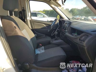 Zdjęcie 11 z 13 samochodu: 2020 RAM PROMASTER CITY ST DELIVERY VAN VIN:ZFBHRFAB9L6P19957 - miniatura
