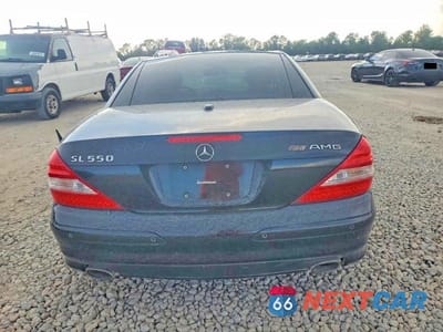 Zdjęcie 9 z 15 samochodu: 2007 MERCEDES-BENZ SL 550 VIN:WDBSK71FX7F119291 - miniatura