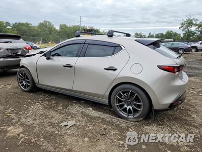 Drugie zdjęcie samochodu z przodu: 2025 MAZDA 3 PREMIUM VIN:JM1BPAMM3S1783397 - miniatura