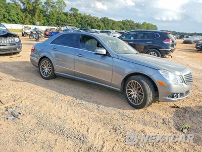 Czwarte zdjęcie samochodu z boku: 2011 MERCEDES-BENZ E 350 VIN:WDDHF5GB3BA285995 - miniatura