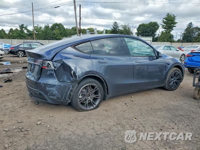 Trzecie zdjęcie samochodu z tyłu: 2025 TESLA MODEL Y VIN:7SAYGDED2SA372929 - miniatura