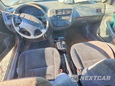 Zdjęcie 8 z 12 samochodu: 2000 HONDA CIVIC LX VIN:1HGEJ6672YL009398 - miniatura