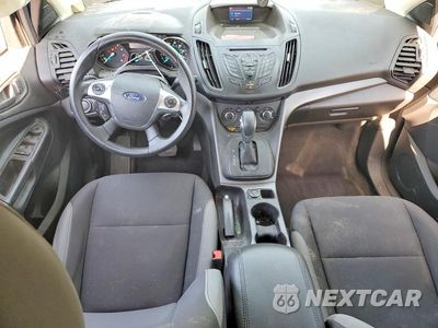 Zdjęcie 8 z 12 samochodu: 2015 FORD ESCAPE S VIN:1FMCU0F76FUC89131 - miniatura