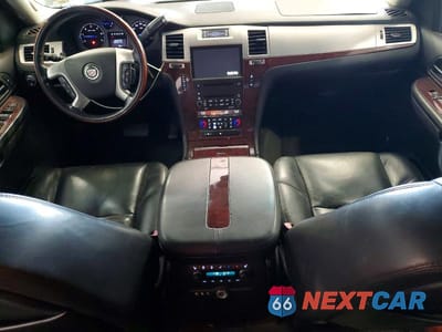 Zdjęcie 8 z 13 samochodu: 2007 CADILLAC ESCALADE LUXURY VIN:1GYFK63867R374685 - miniatura