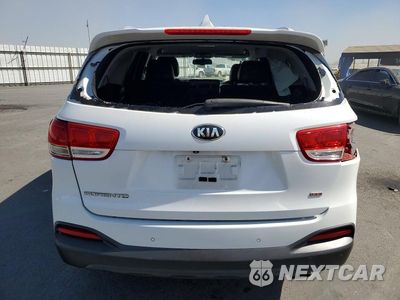 Zdjęcie 6 z 13 samochodu: 2017 KIA SORENTO LX VIN:5XYPG4A38HG269721 - miniatura