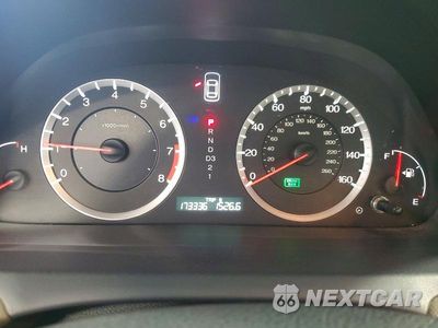 Zdjęcie 9 z 12 samochodu: 2009 HONDA ACCORD EX VIN:1HGCP36789A047588 - miniatura
