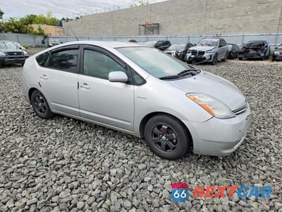 Czwarte zdjęcie samochodu z boku: 2008 TOYOTA PRIUS BASE VIN:JTDKB20UX83419260 - miniatura