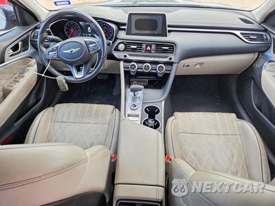 Zdjęcie 8 z 12 samochodu: 2019 GENESIS G70 2.0T ADVANCED VIN:KMTG44LA8KU015308 - miniatura