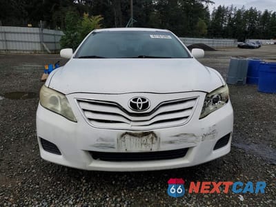 Piąte zdjęcie samochodu w środku: 2011 TOYOTA CAMRY LE VIN:4T4BF3EK7BR214290 - miniatura