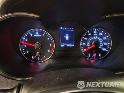 Zdjęcie 9 z 12 samochodu: 2017 KIA FORTE S VIN:3KPFL4A79HE113405 - miniatura