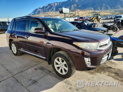 Czwarte zdjęcie samochodu z boku: 2011 TOYOTA HIGHLANDER HYBRID VIN:JTEBC3EHXB2002535 - miniatura