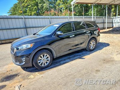 2019 KIA SORENTO L 5XYPG4A39KG584809 - główne zdjęcie licytacji z USA - miniatura