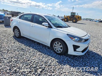 Czwarte zdjęcie samochodu z boku: 2021 KIA RIO LX VIN:3KPA24AD9ME377625 - miniatura