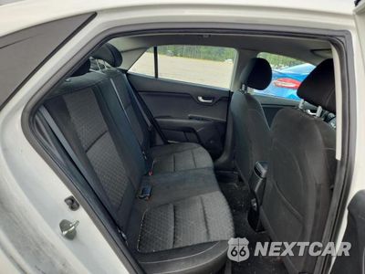 Zdjęcie 10 z 12 samochodu: 2023 KIA RIO S VIN:3KPA24AD7PE550773 - miniatura