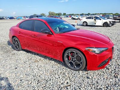 Czwarte zdjęcie samochodu z boku: 2023 ALFA ROMEO GIULIA TI VIN:ZARFAMBN5P7669735 - miniatura