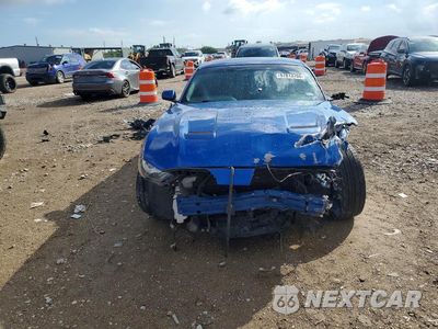 Piąte zdjęcie samochodu w środku: 2018 FORD MUSTANG VIN:1FA6P8THXJ5180247 - miniatura