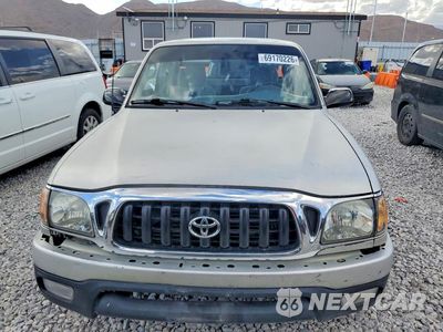 Piąte zdjęcie samochodu w środku: 2003 TOYOTA TACOMA BASE VIN:5TEVL52N73Z176146 - miniatura
