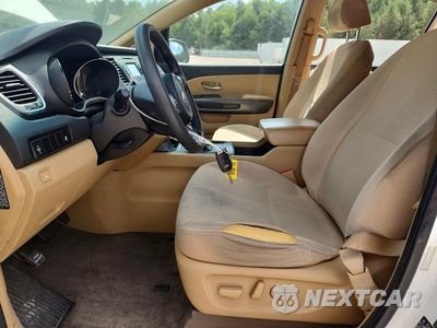 Zdjęcie 7 z 13 samochodu: 2016 KIA SEDONA LX VIN:KNDMB5C14G6125202 - miniatura