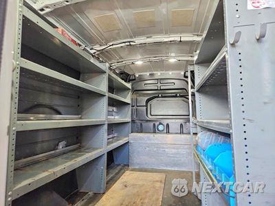 Zdjęcie 10 z 13 samochodu: 2023 FORD TRANSIT T-250 VIN:1FTBR1C82PKA39791 - miniatura