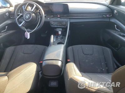 Zdjęcie 8 z 12 samochodu: 2024 HYUNDAI ELANTRA SEL VIN:KMHLM4DG3RU638227 - miniatura