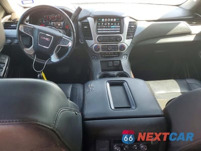Zdjęcie 8 z 13 samochodu: 2020 GMC YUKON SLT VIN:1GKS2BKC4LR258273 - miniatura