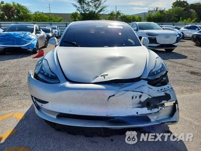 Piąte zdjęcie samochodu w środku: 2018 TESLA MODEL 3 VIN:5YJ3E1EA6JF017913 - miniatura