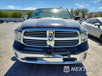 Piąte zdjęcie samochodu w środku: 2015 RAM 1500 SLT VIN:1C6RR6GGXFS646475 - miniatura