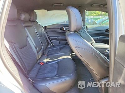 Zdjęcie 11 z 13 samochodu: 2025 JEEP COMPASS LATITUDE VIN:3C4NJDBN5ST558029 - miniatura