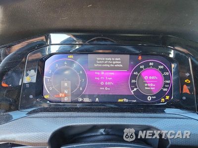 Zdjęcie 10 z 13 samochodu: 2024 VOLKSWAGEN GTI S VIN:WVWGA7CDXRW219383 - miniatura