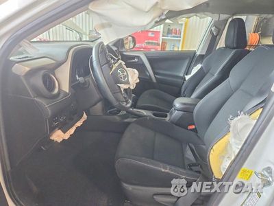 Zdjęcie 7 z 13 samochodu: 2017 TOYOTA RAV4 XLE VIN:2T3RFREV1HW653460 - miniatura
