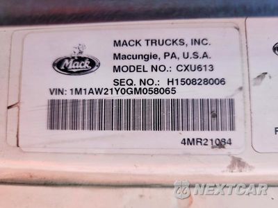Zdjęcie 12 z 14 samochodu: 2016 MACK CXU613 SEMI TRUCK VIN:1M1AW21Y0GM058065 - miniatura