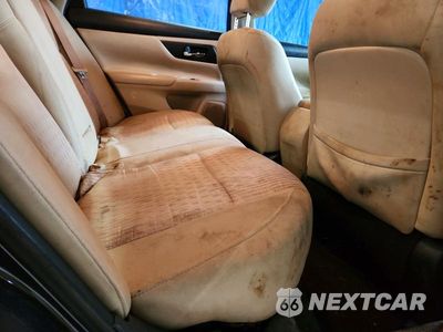 Zdjęcie 10 z 12 samochodu: 2016 NISSAN ALTIMA 2.5 VIN:1N4AL3APXGC256007 - miniatura
