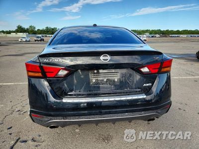 Zdjęcie 6 z 12 samochodu: 2019 NISSAN ALTIMA SR VIN:1N4BL4CW3KC208288 - miniatura