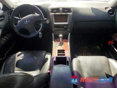 Zdjęcie 8 z 12 samochodu: 2008 LEXUS IS 350 VIN:JTHBE262285018110 - miniatura