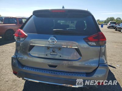 Zdjęcie 6 z 13 samochodu: 2018 NISSAN ROGUE SV VIN:KNMAT2MV2JP607359 - miniatura