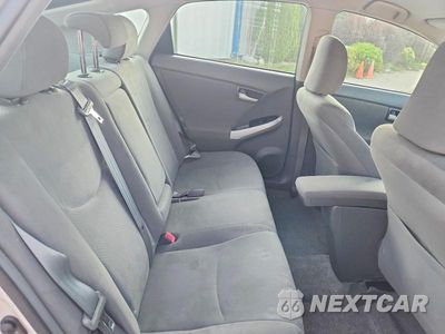 Zdjęcie 11 z 13 samochodu: 2010 TOYOTA PRIUS II VIN:JTDKN3DU5A0117714 - miniatura