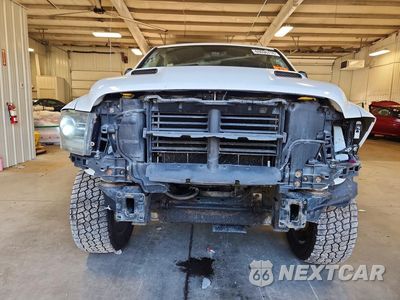 Piąte zdjęcie samochodu w środku: 2018 RAM 1500 SPORT VIN:1C6RR7UT5JS150225 - miniatura